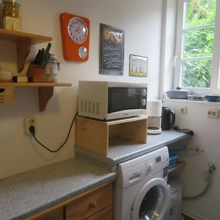 Apartment In Mit Terrasse Und Garten *